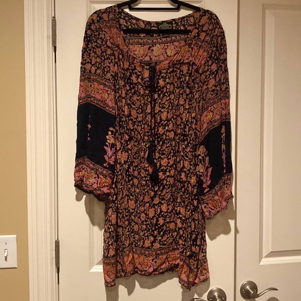 Angie boho bell sleeve mini dress. Tassel tie closure. Size L.